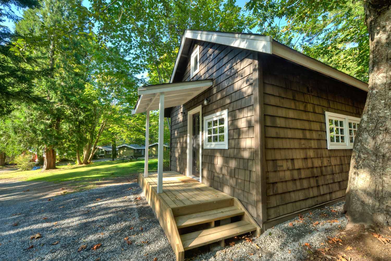 Sunwolf Cabins Squamish BC