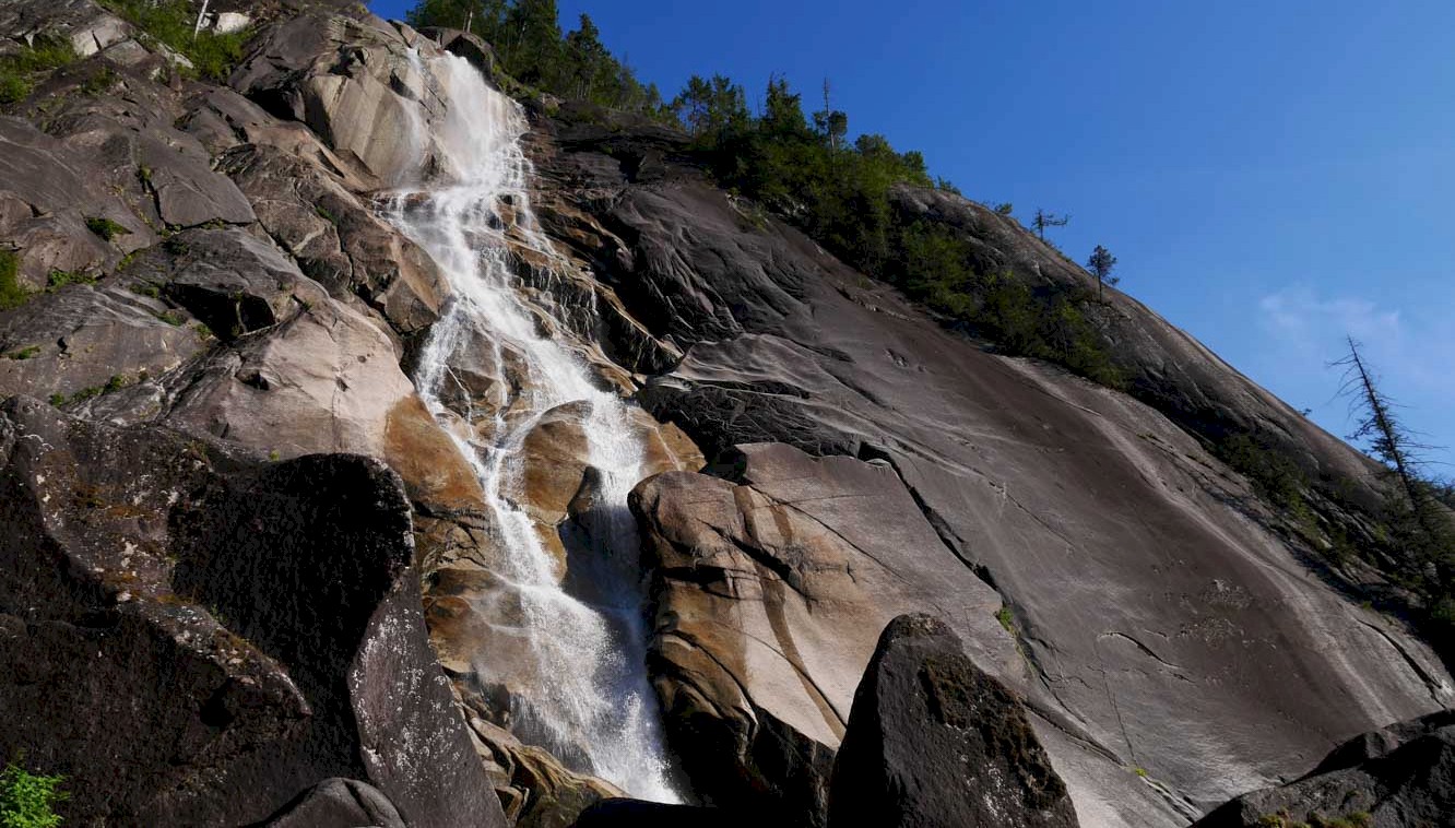 Shannon Falls Squamish