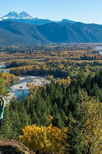 Best Places to See Autumn Colours in Squamish