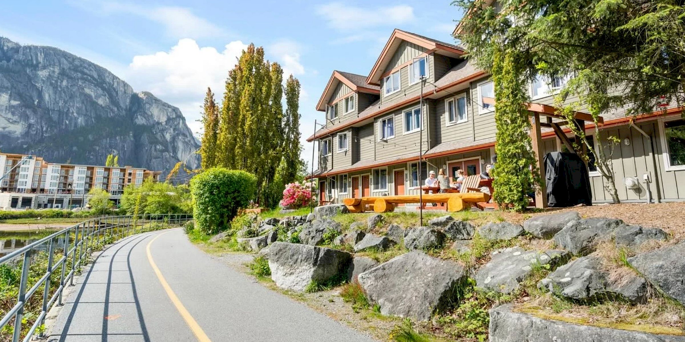 The Squamish Adventure Inn on a snowy day