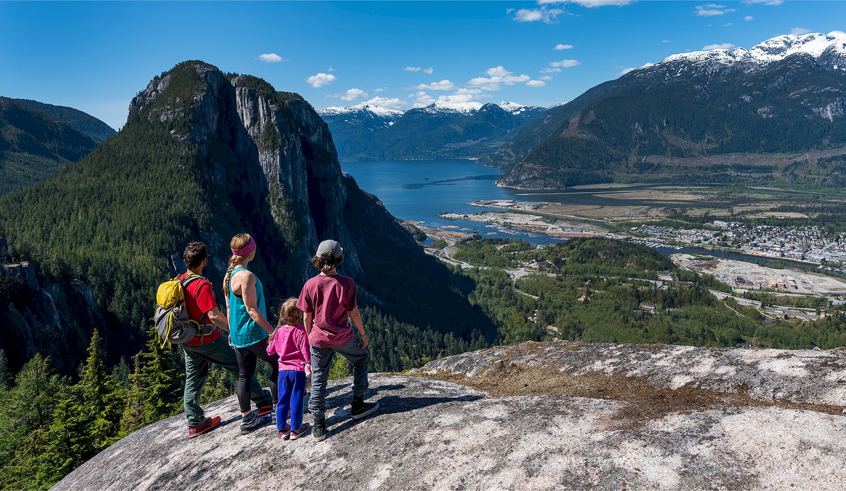 Family Hiking Mt. Crumpit in Squamish