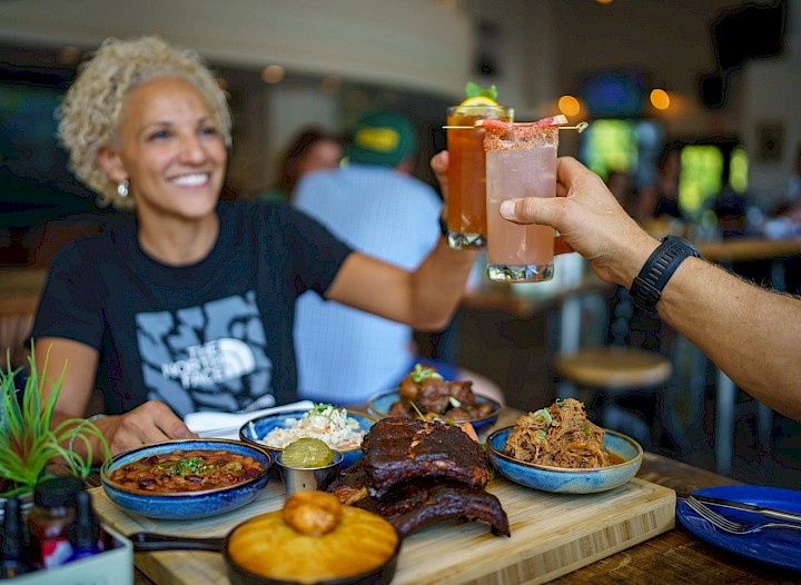 Couple dining at Free Bird in Squamish