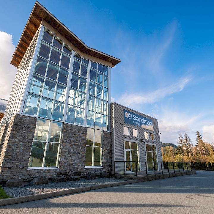 Cabin at the Sunwolf Riverside Resort
