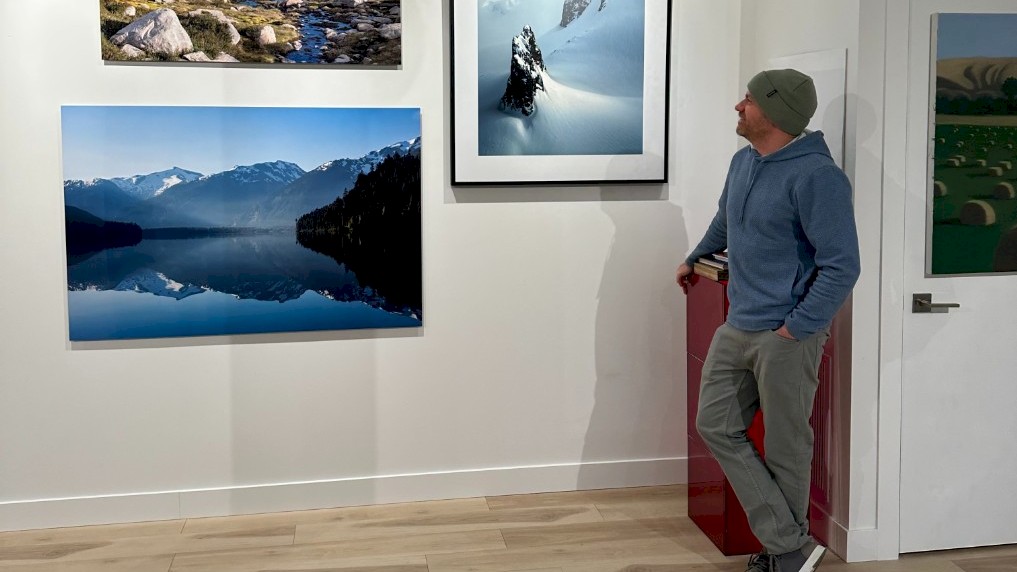 Mike Crane in the Sea to Sky Art Gallery